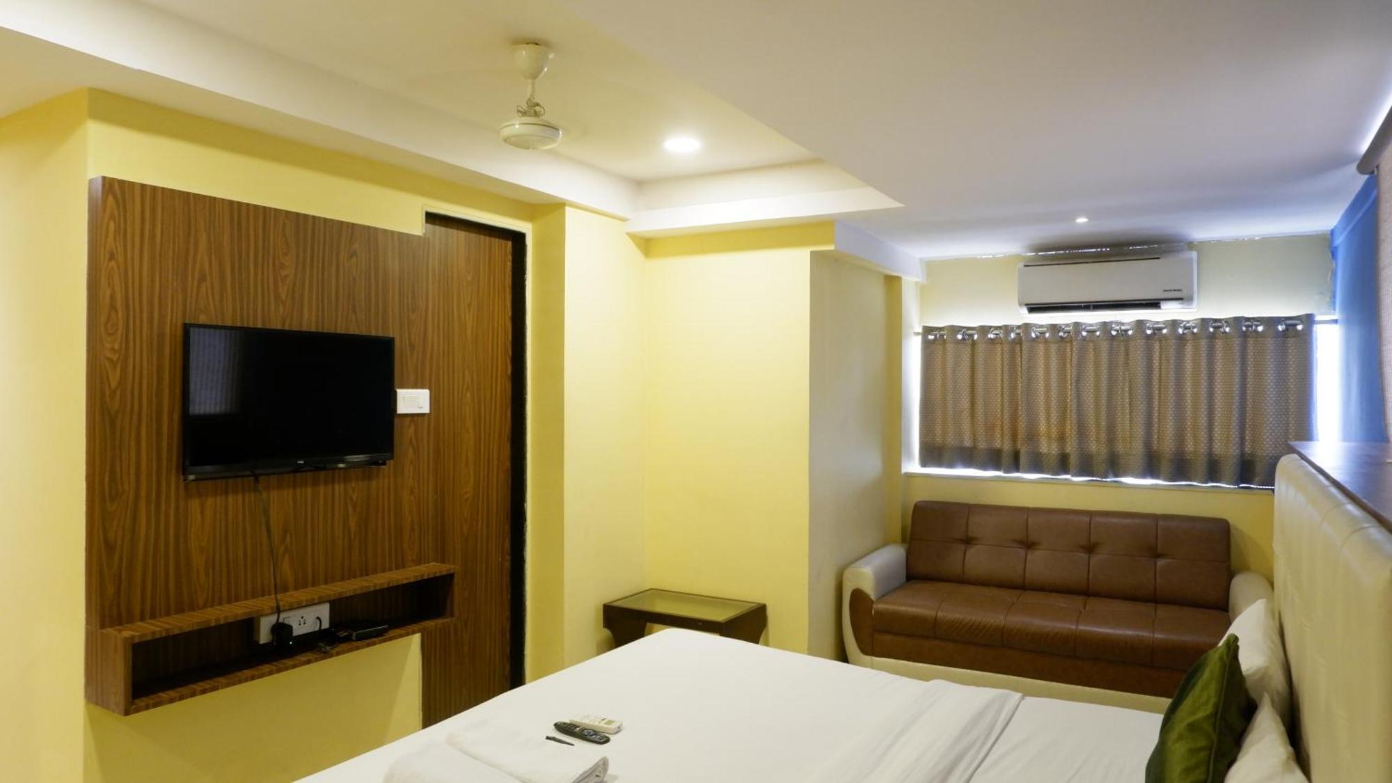 Hotel Artusinn Midc Andheri East Bombaim Exterior foto